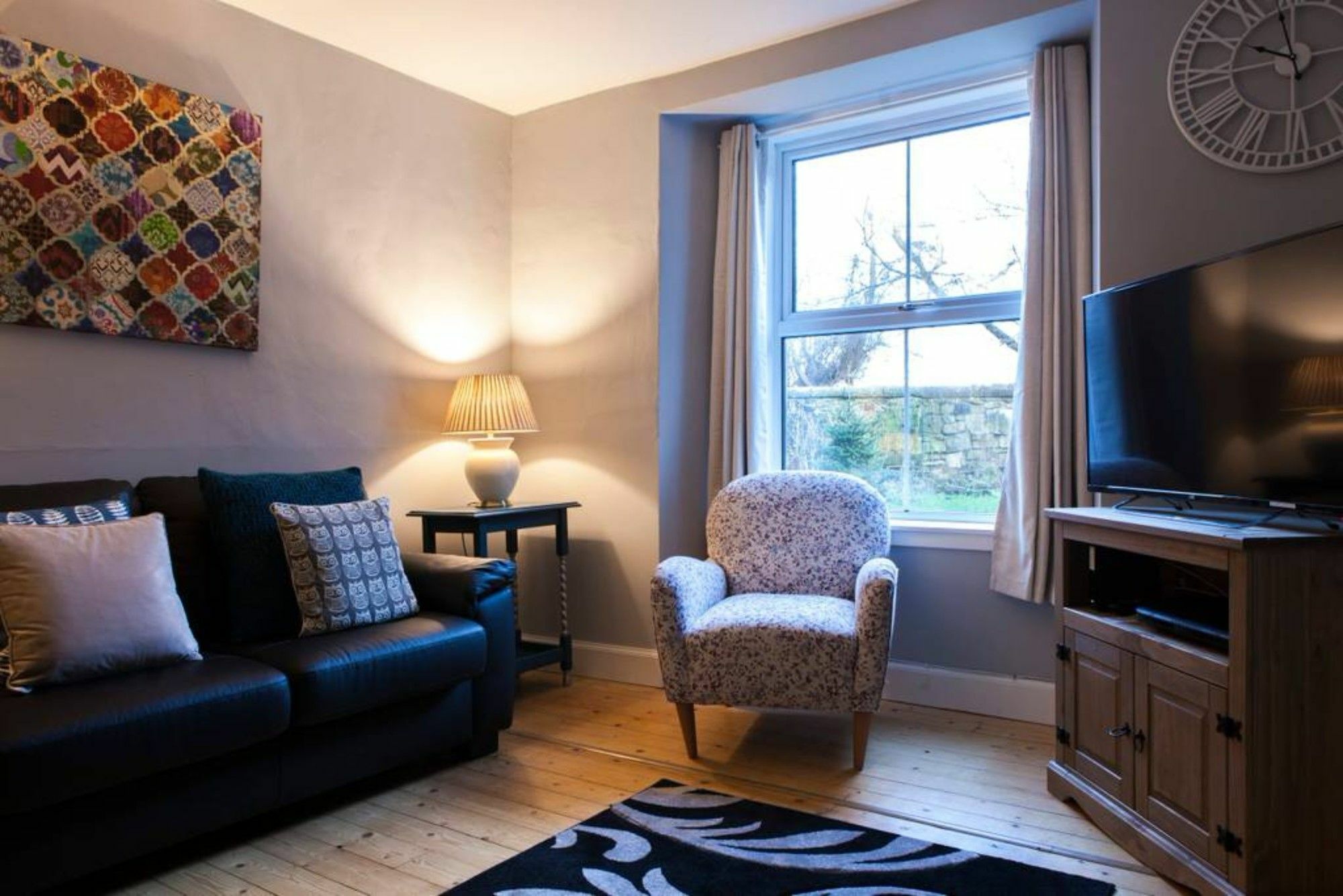 1 Bedroom Flat In Appartement *